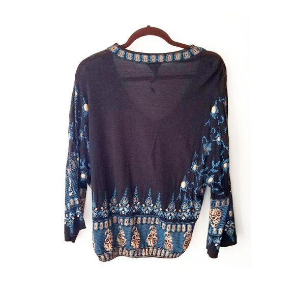 FREE PEOPLE MEDALLION PRINT TOP BLOUSE SIZE XS RUNS LARGE - Picture 3 of 5